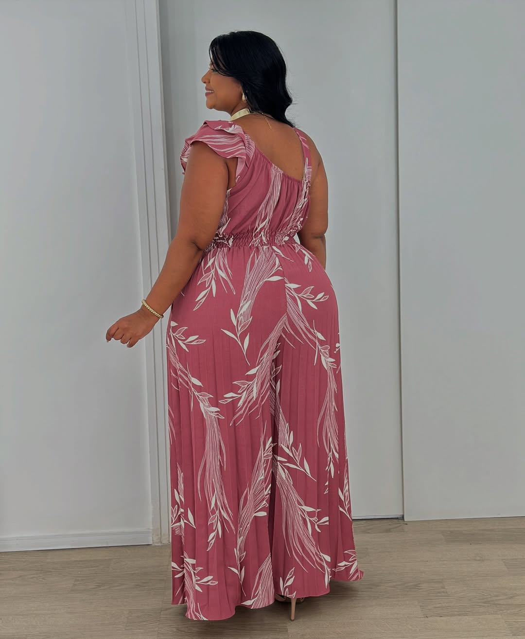 MACACÃO VIVI PLUS SIZE