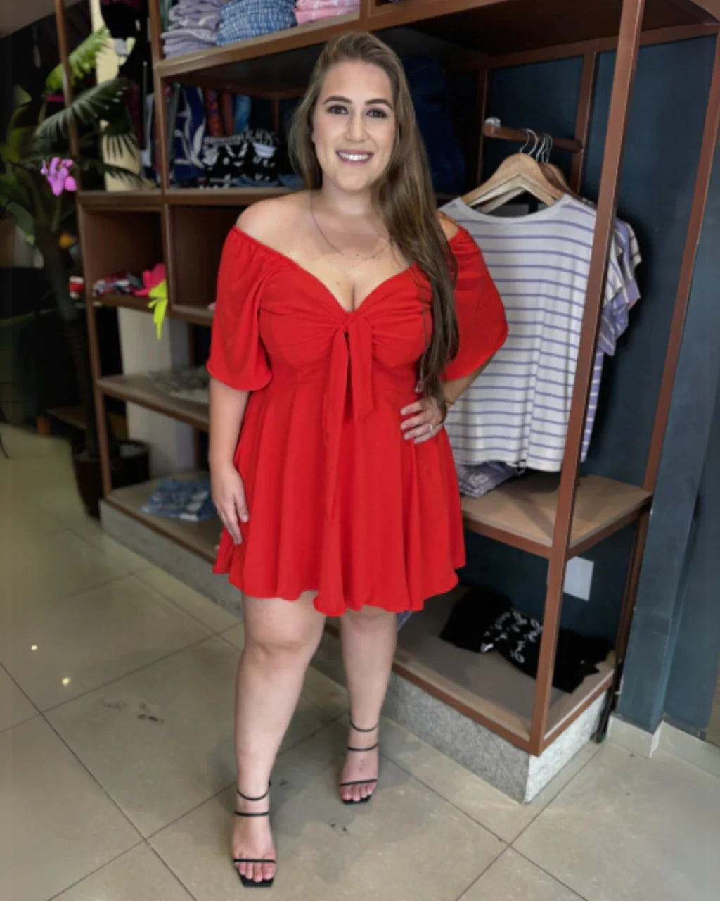 Vestido Macaquinho Plus Size Melissa